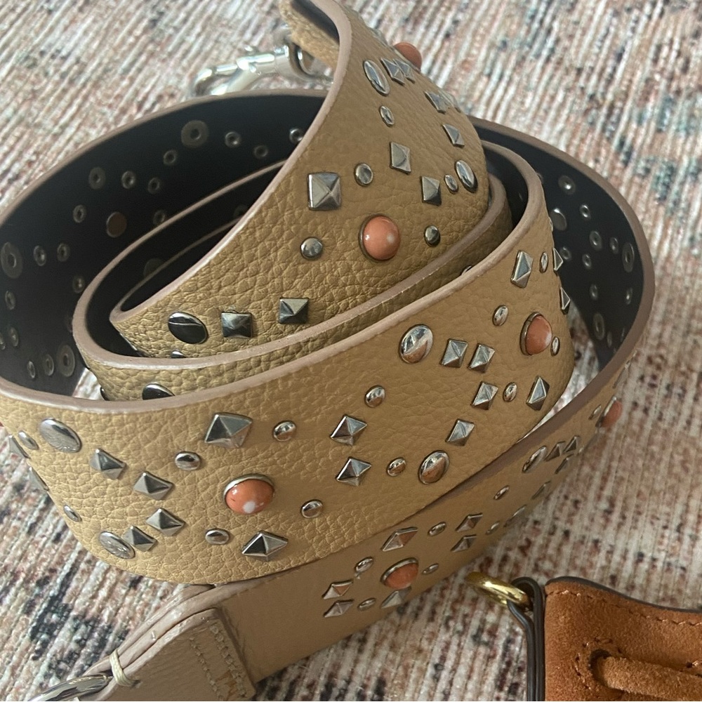 🛑SOLD Rebecca Minkoff Boho Tan Suede Fringe Crossbody Embellished Strap Handbag - Picture 10 of 13